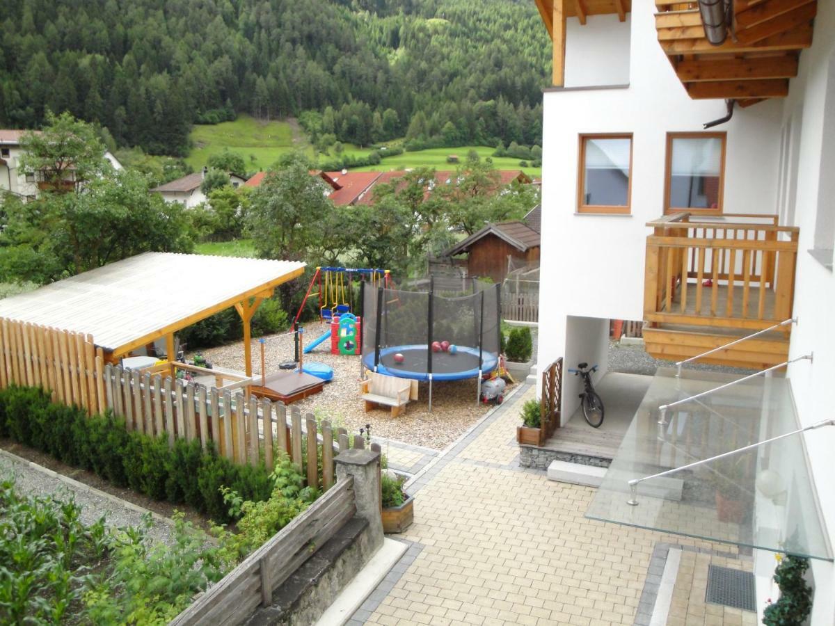 Apart Dominika Apartment Ried im Oberinntal Exterior foto